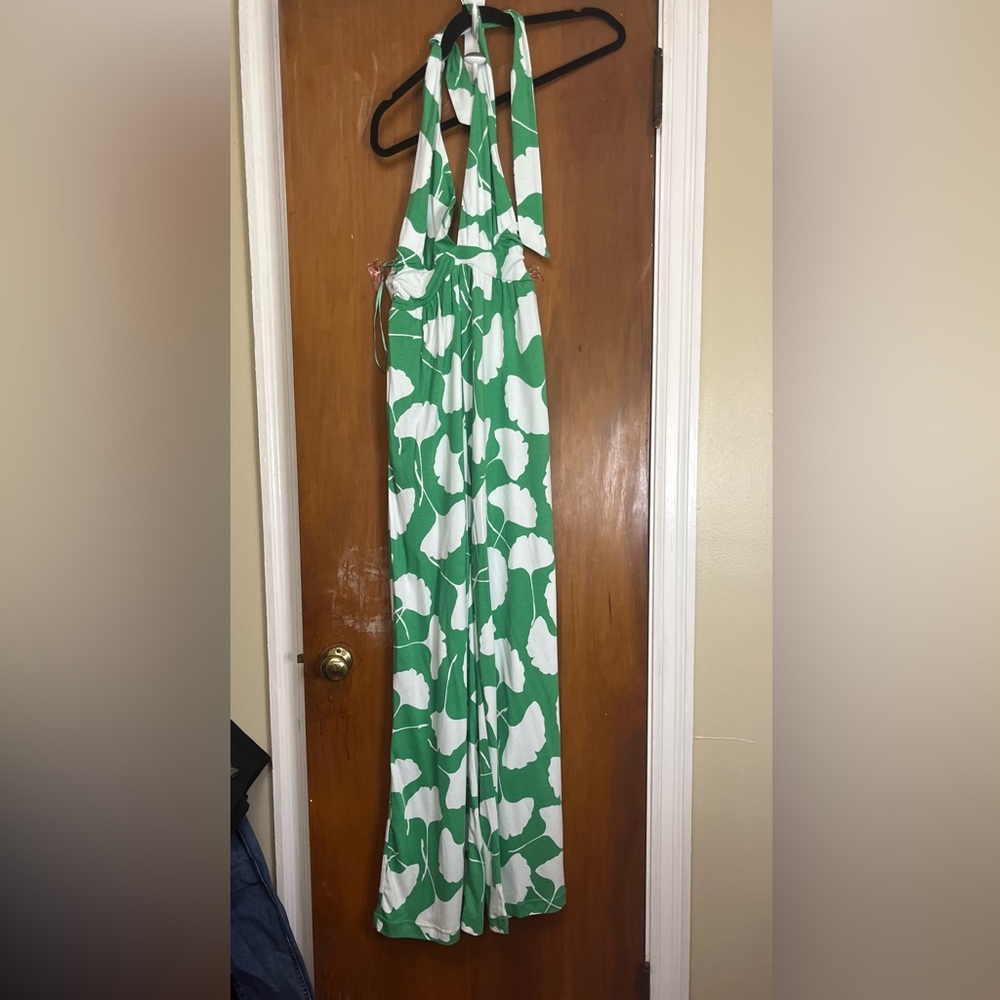 🆕. Diane Von Furstenberg Greenand White Halter Jumpsuit. XXS